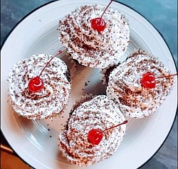 Black Forest Cupcakes